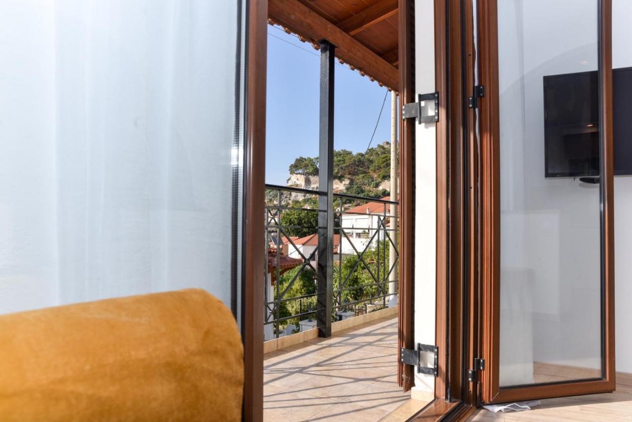Appartement Prana'S Castle à Kyparissia Extérieur photo