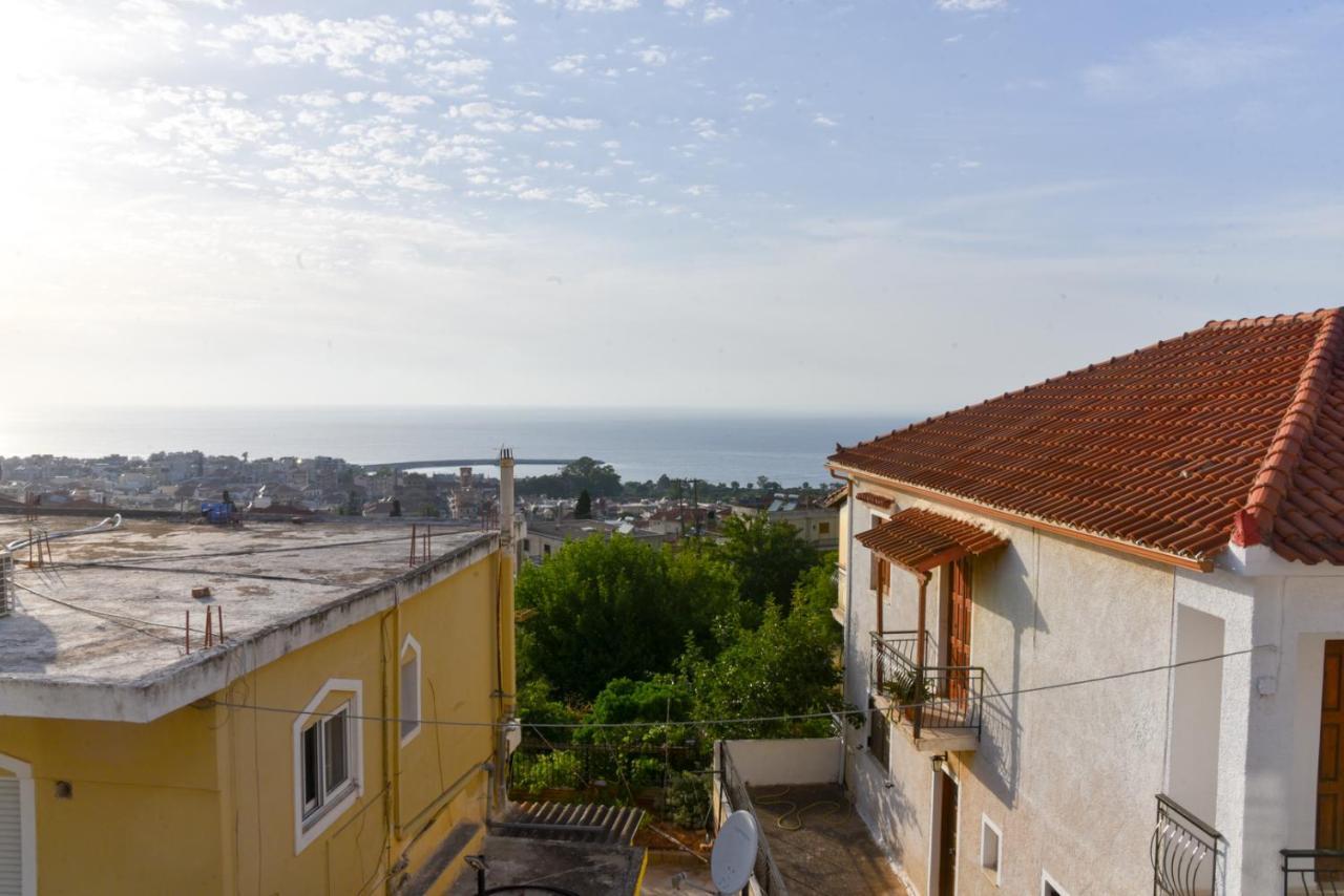 Appartement Prana'S Castle à Kyparissia Extérieur photo